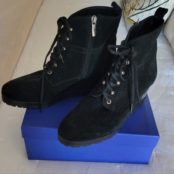 Aquatalia black suede booties - Picture 2 of 9